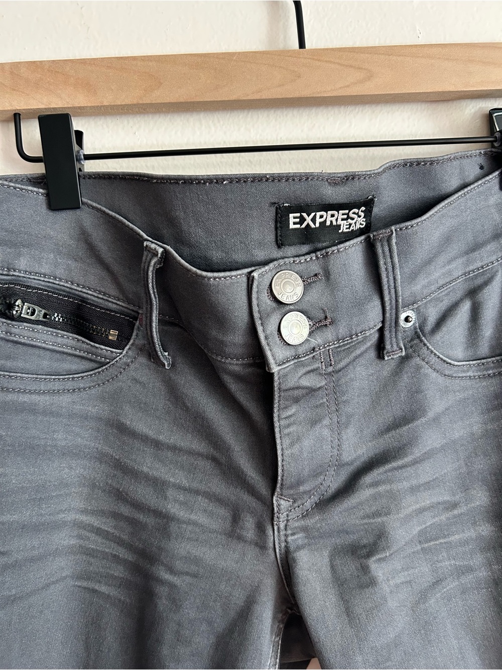 Express Ankle Gray Jeans (6R)